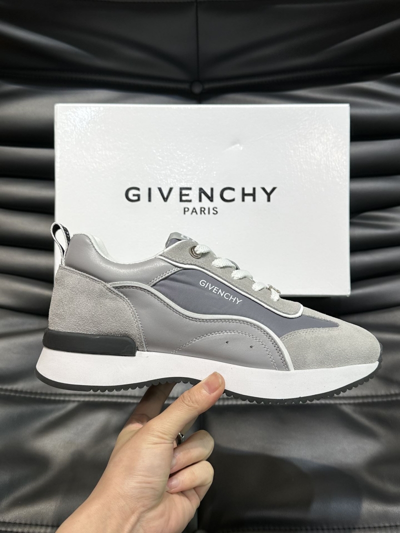 Givenchy Sneakers